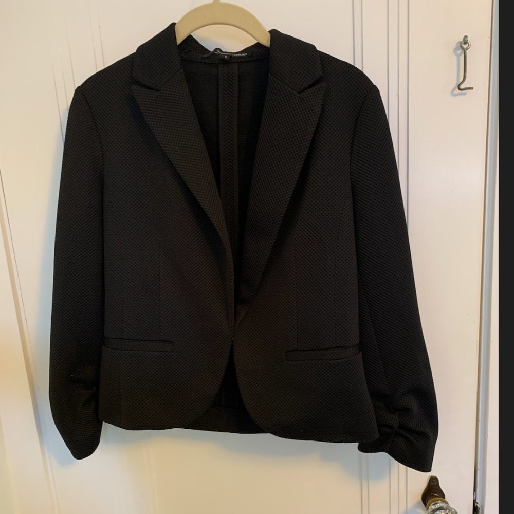 Amanda + Chelsea Textured Blazer